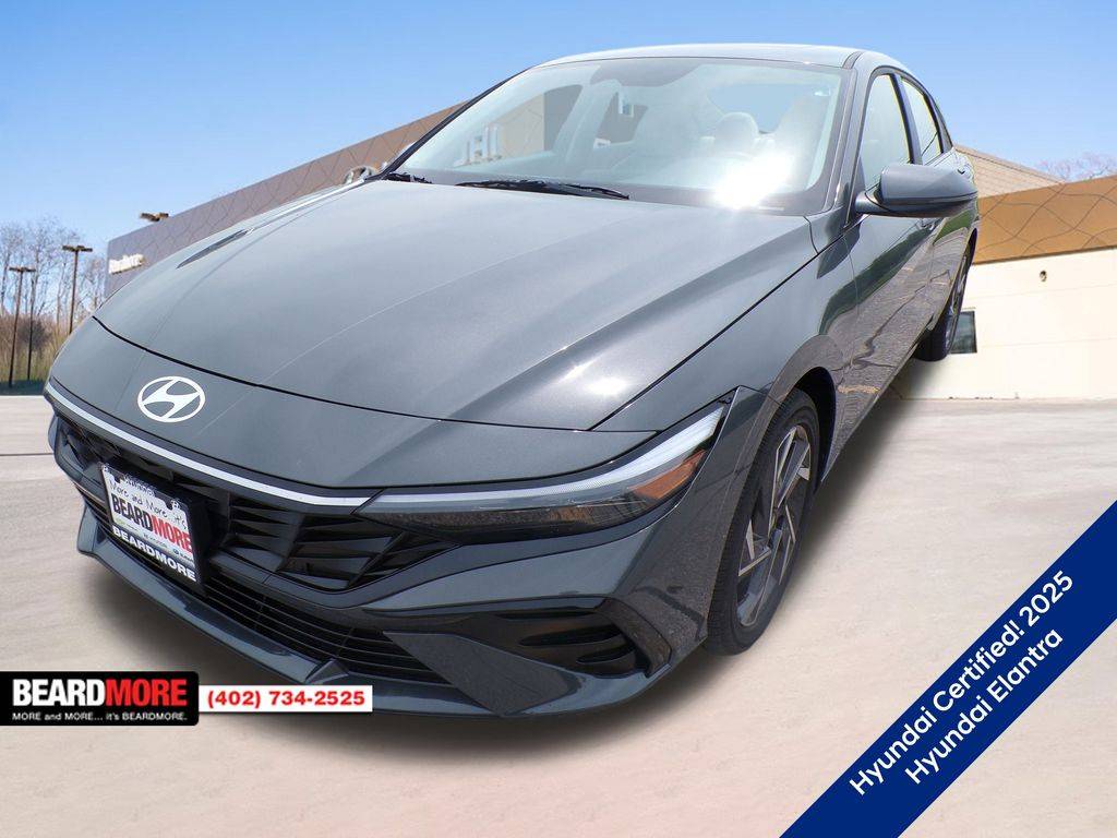 2025 Hyundai Elantra Hybrid Limited — Sedan — 3,100 mi — Bellevue, NE