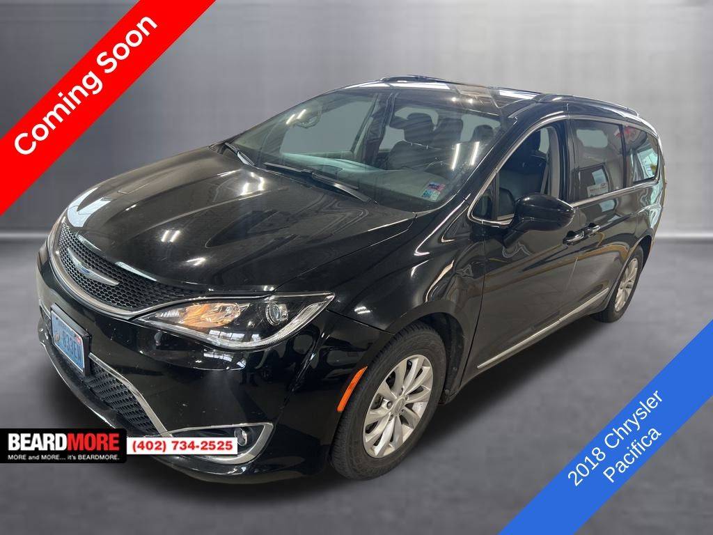 2018 Chrysler Pacifica Touring L — Minivan — 92,835 mi — Bellevue, NE