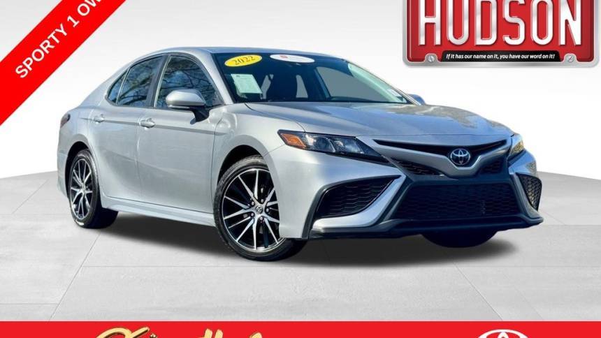2022 Toyota Camry SE — Sedan — 55,578 mi — Columbia, SC