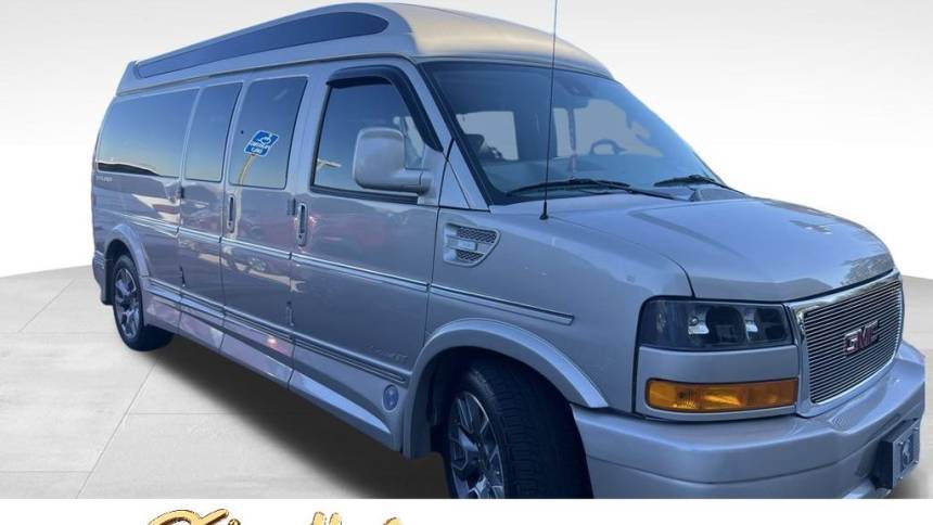 2022 GMC Savana 2500