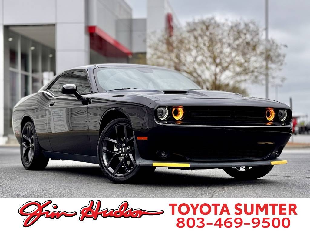 2022 Dodge Challenger SXT — Coupe — 31,258 mi — Columbia, SC
