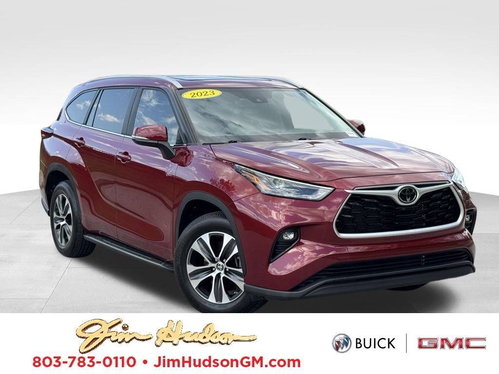 2023 Toyota Highlander XLE — SUV — 24,451 mi — Columbia, SC