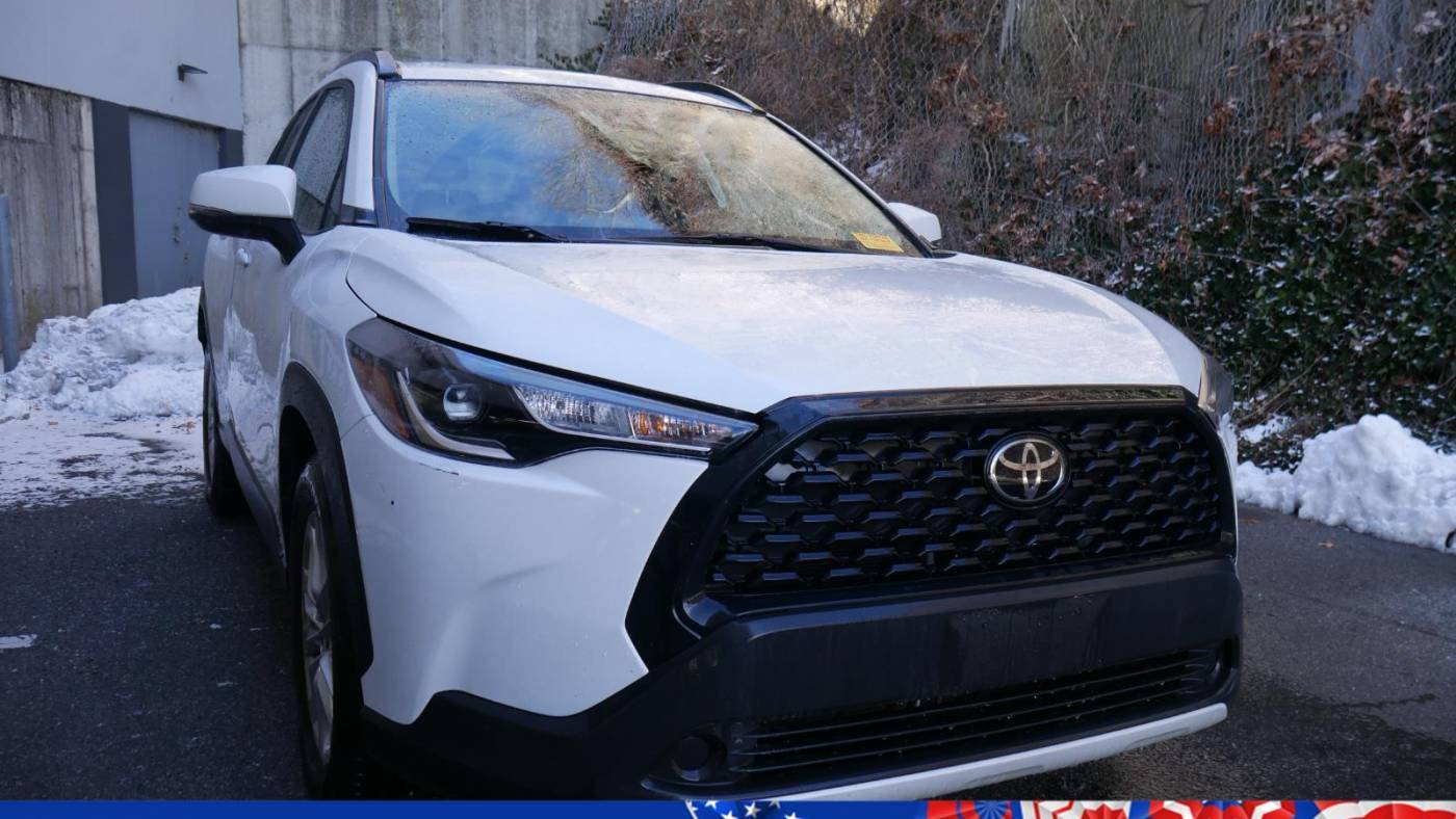 2022 Toyota Corolla Cross LE — SUV — 57,872 mi — Yonkers, NY