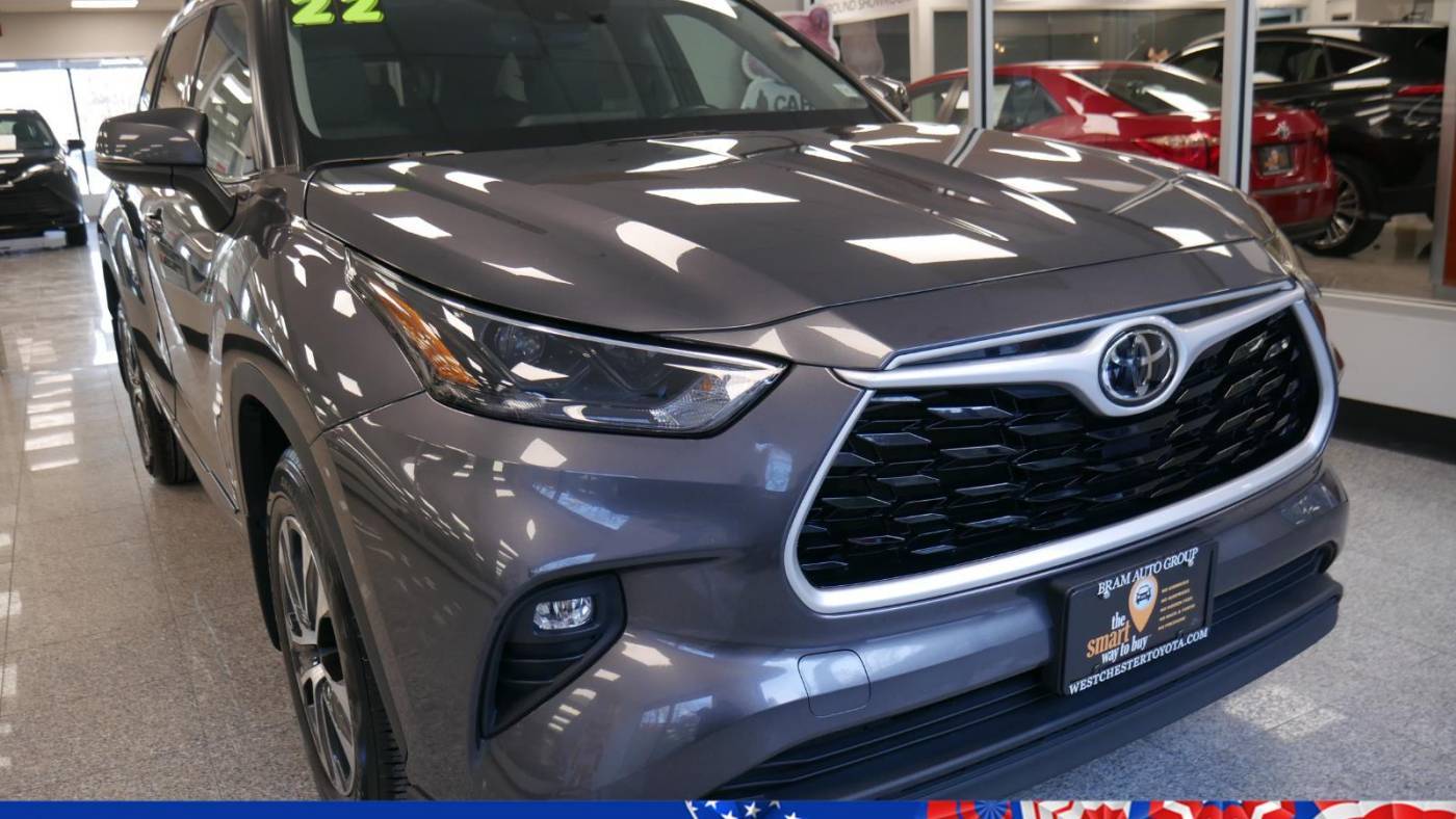 2022 Toyota Highlander XLE — SUV — 38,766 mi — Yonkers, NY