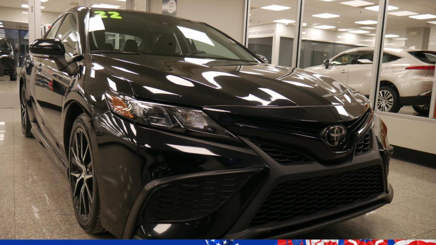 2022 Toyota Camry SE — Sedan — 58,601 mi — Yonkers, NY