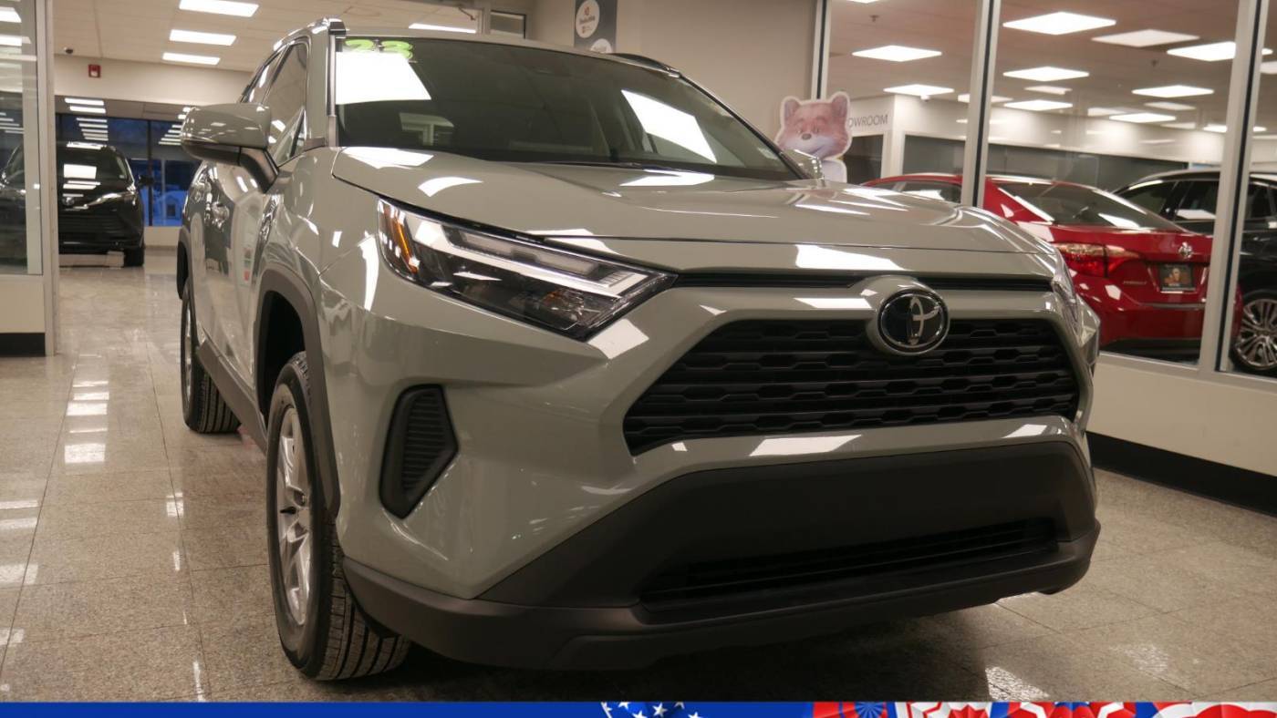 2023 Toyota RAV4 XLE — SUV — 30,331 mi — Yonkers, NY