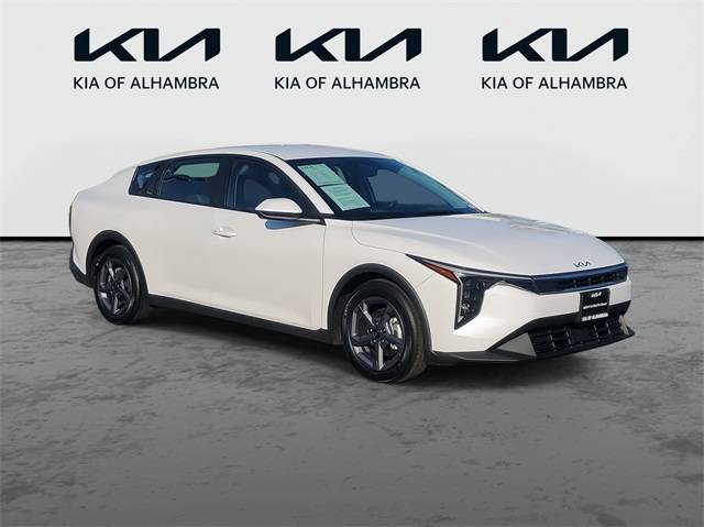 2025 Kia K4 LXS — Sedan — 4,757 mi — Alhambra, CA