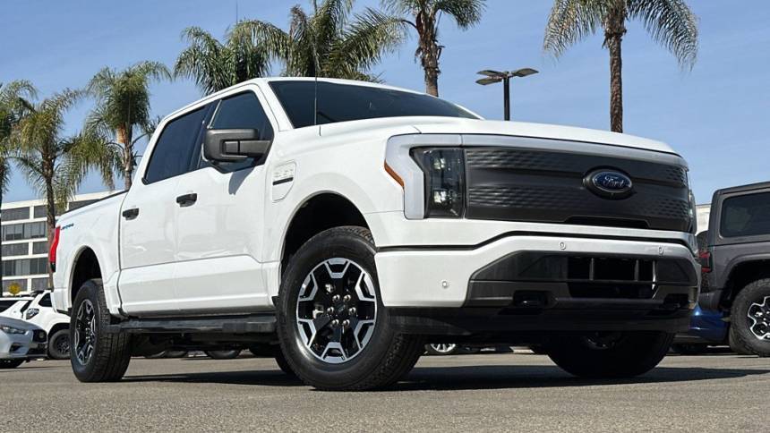 2022 Ford F-150 Lightning XLT — Pickup Truck — 6,905 mi — San Diego, CA