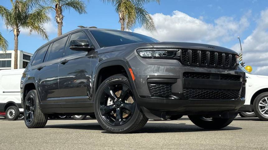 2022 Jeep Grand Cherokee Altitude — SUV — 49,712 mi — San Diego, CA