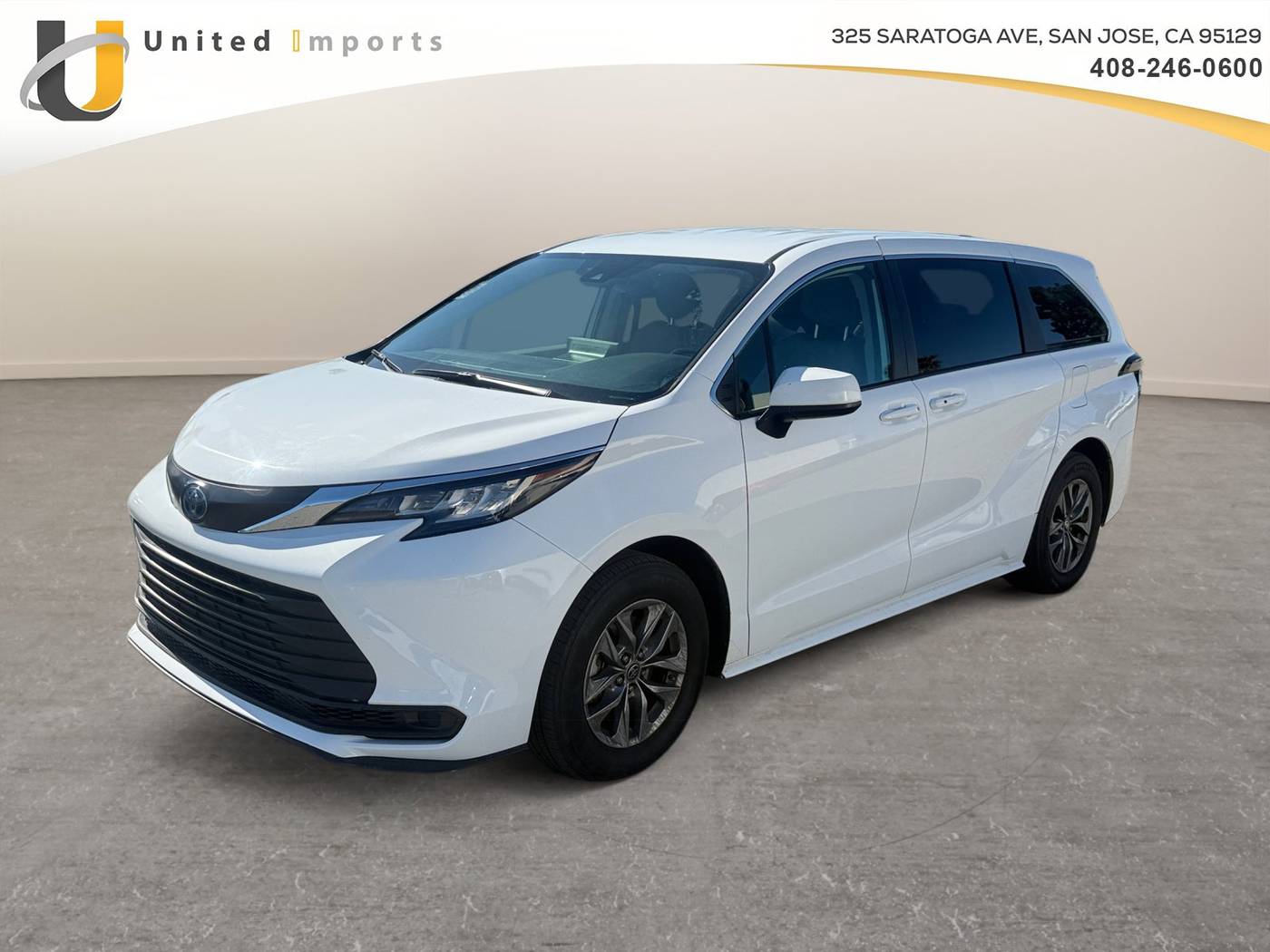 2023 Toyota Sienna LE — Minivan — 51,493 mi — San Jose, CA