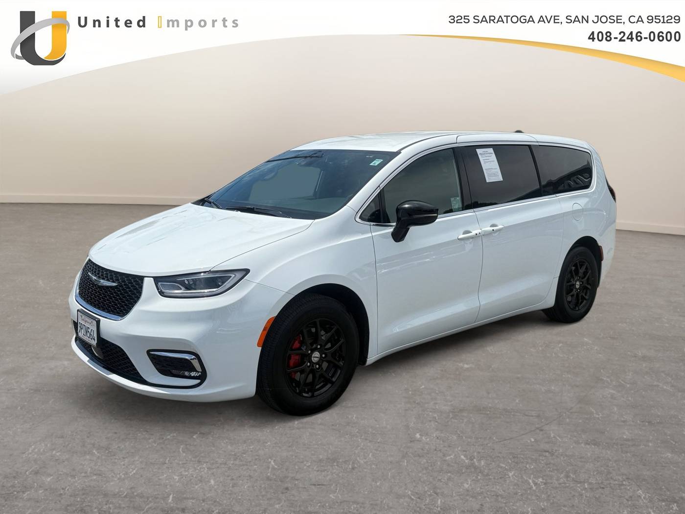 2025 Chrysler Pacifica Select — Minivan — 17,986 mi — San Jose, CA