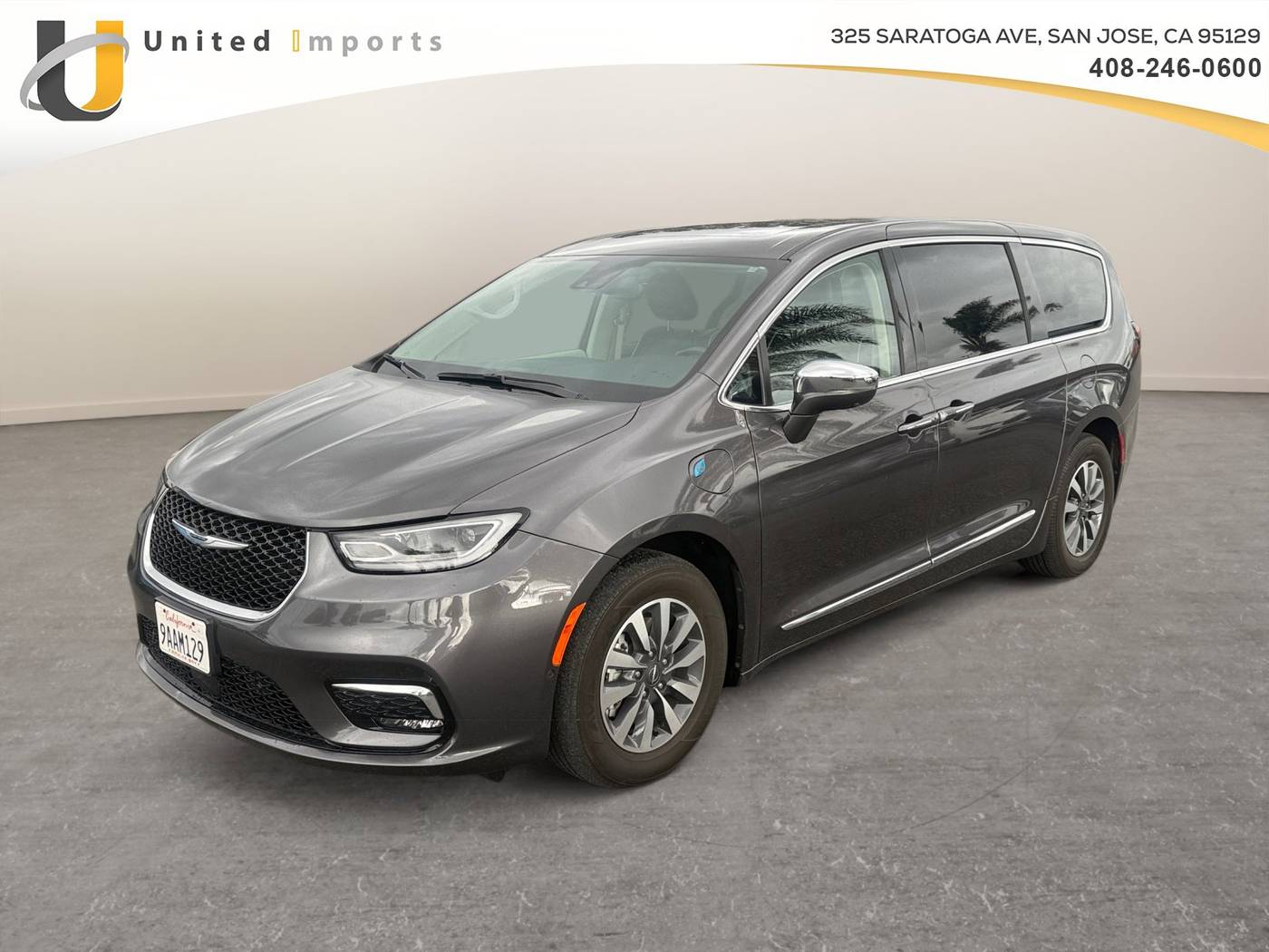 2022 Chrysler Pacifica Hybrid Limited — Minivan — 19,644 mi — San Jose, CA