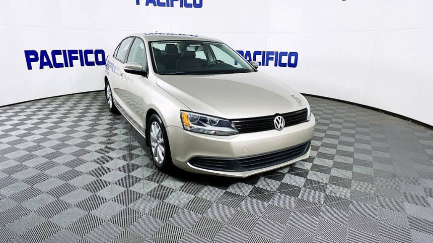 2012 Volkswagen Jetta SE — Sedan — 50,592 mi — Philadelphia, PA