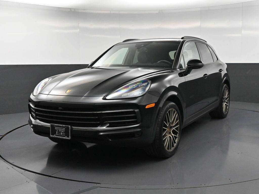 2023 Porsche Cayenne S Platinum Edition