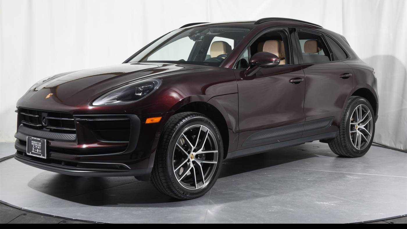 2024 Porsche Macan Standard — SUV — 4,165 mi — New York, NY