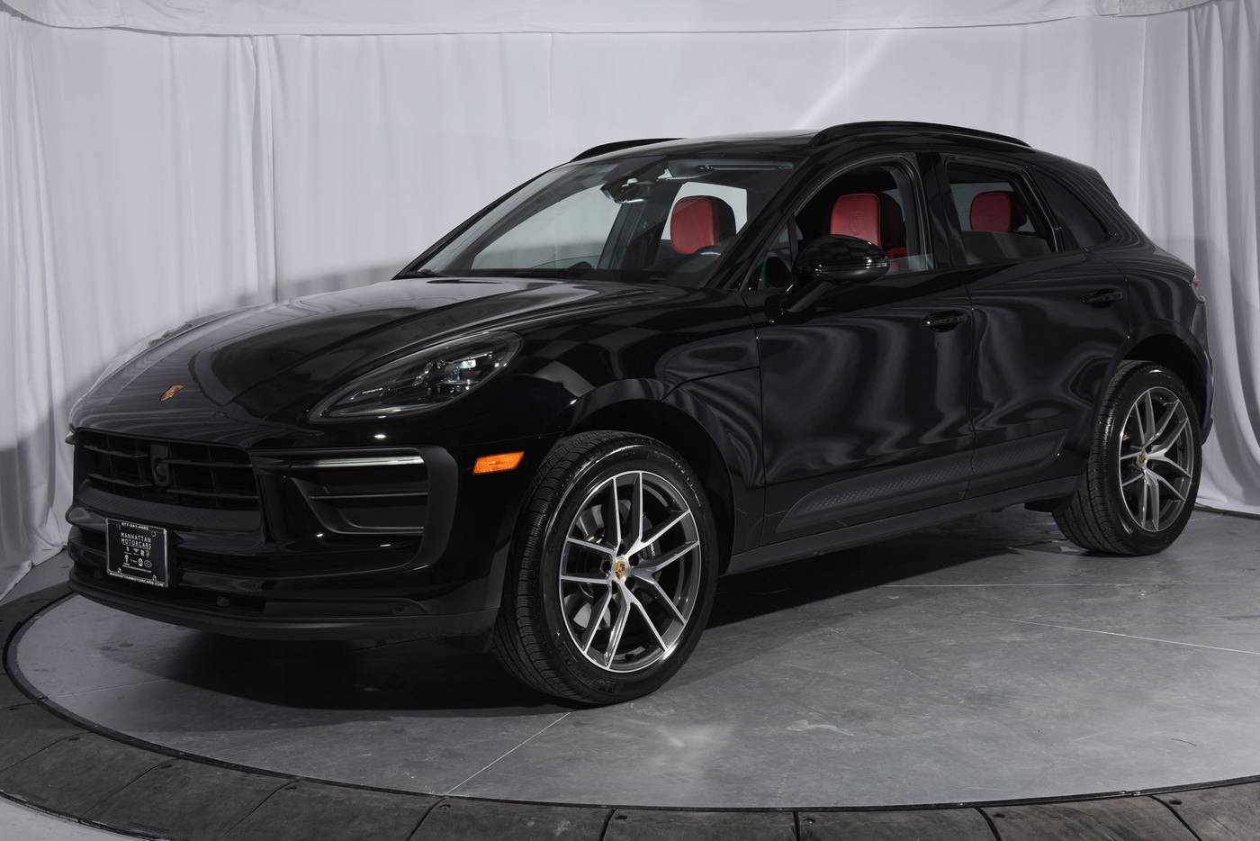 2024 Porsche Macan Standard — SUV — 3,098 mi — New York, NY