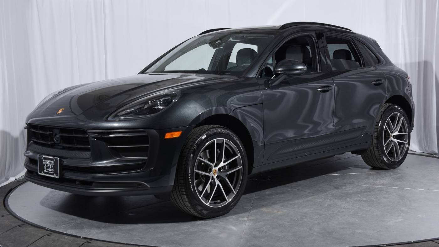 2024 Porsche Macan Standard — SUV — 2,921 mi — New York, NY
