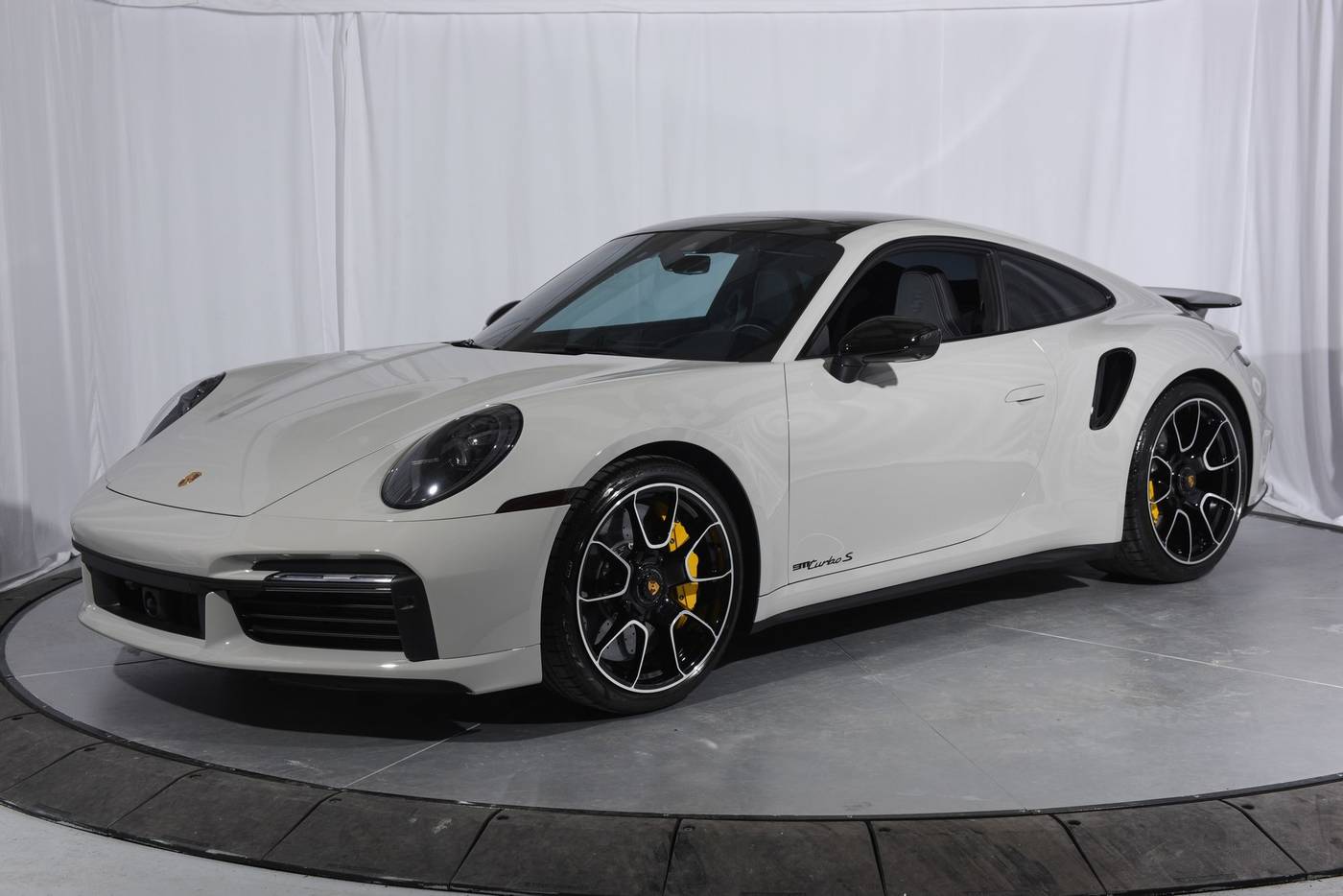 2021 Porsche 911 Turbo — Coupe — 3,694 mi — New York, NY