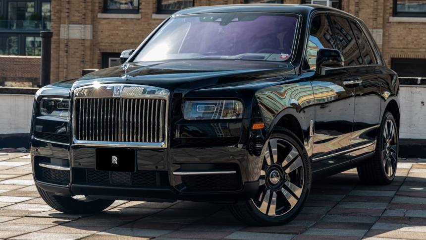 2023 Rolls-Royce Cullinan Base