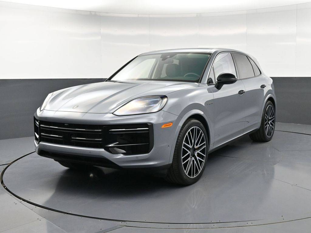 2025 Porsche Cayenne Turbo E-Hybrid