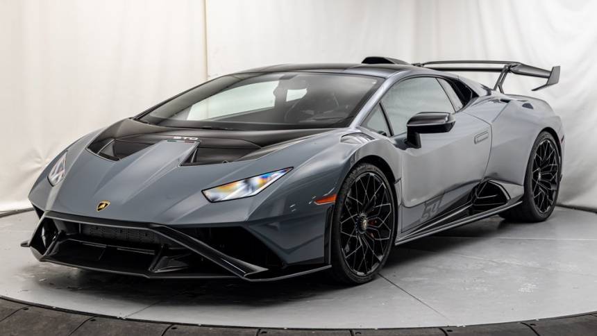 2023 Lamborghini Huracan STO — Coupe — 133 mi — New York, NY