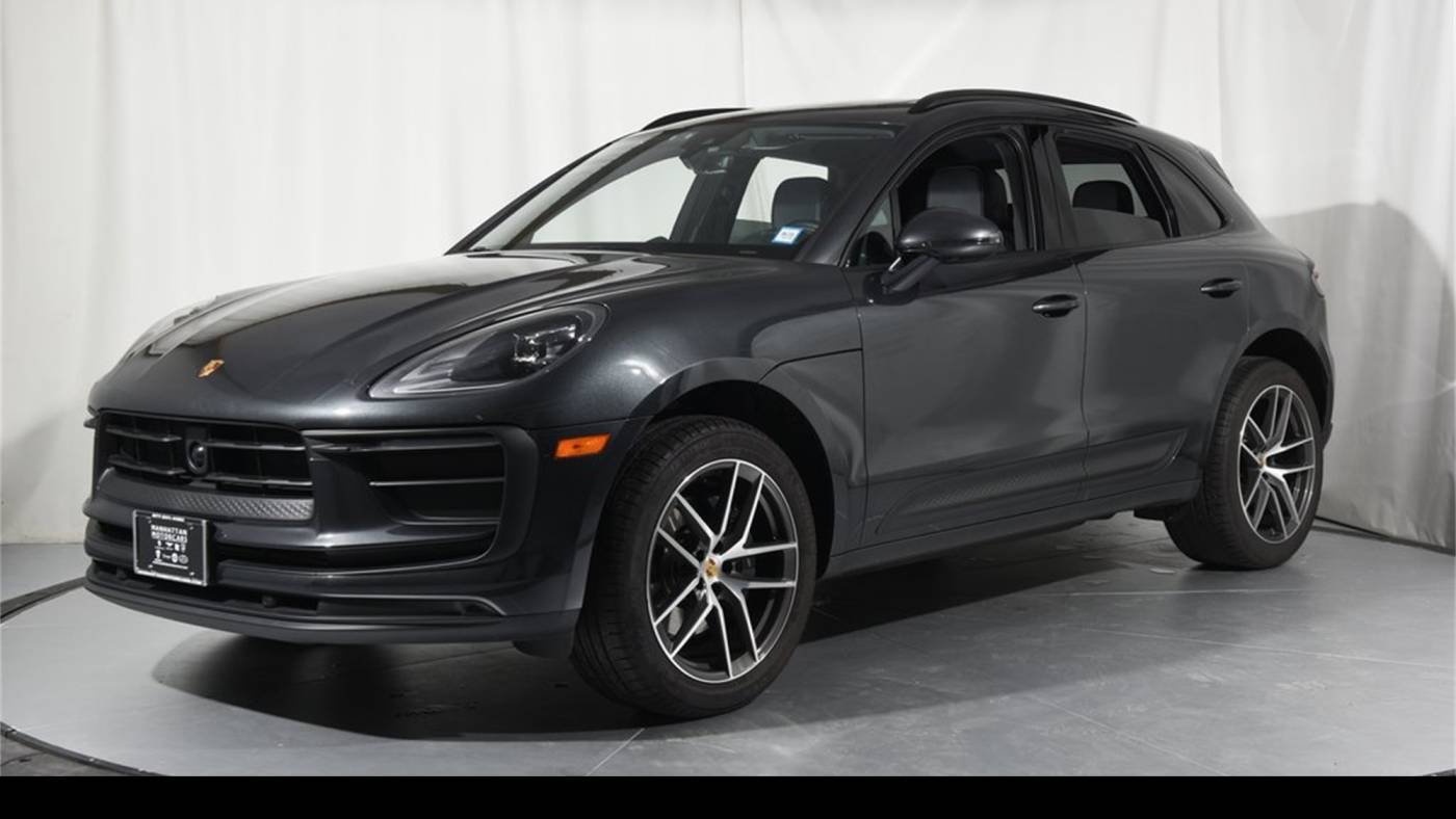 2024 Porsche Macan Standard — SUV — 2,598 mi — New York, NY