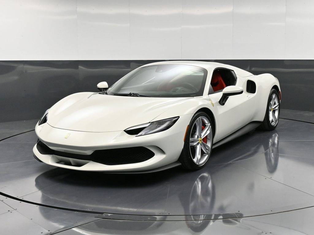 2025 Ferrari 296 GTS — Convertible — 77 mi — New York, NY
