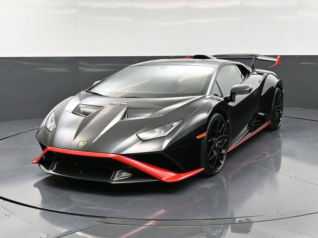 2024 Lamborghini Huracan STO