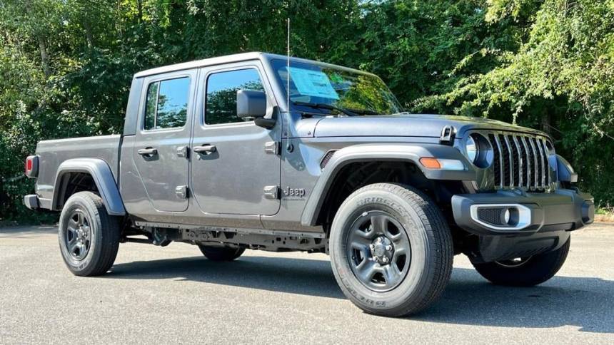2023 Jeep Gladiator Sport — Pickup Truck — 10,305 mi — Shelby, NC