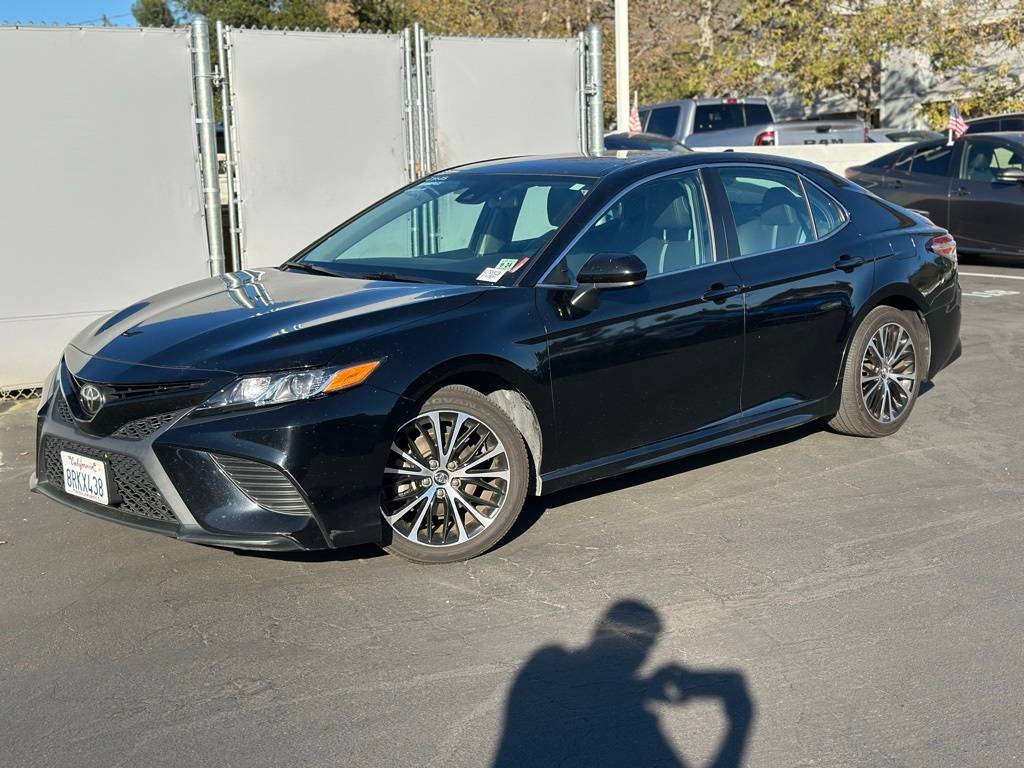 2019 Toyota Camry SE — Sedan — 85,137 mi — Thousand Oaks, CA