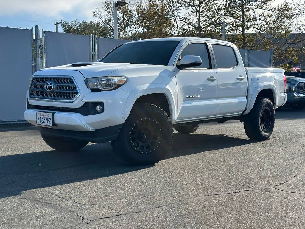 2017 Toyota Tacoma TRD Sport — Pickup Truck — 74,692 mi — Thousand Oaks, CA