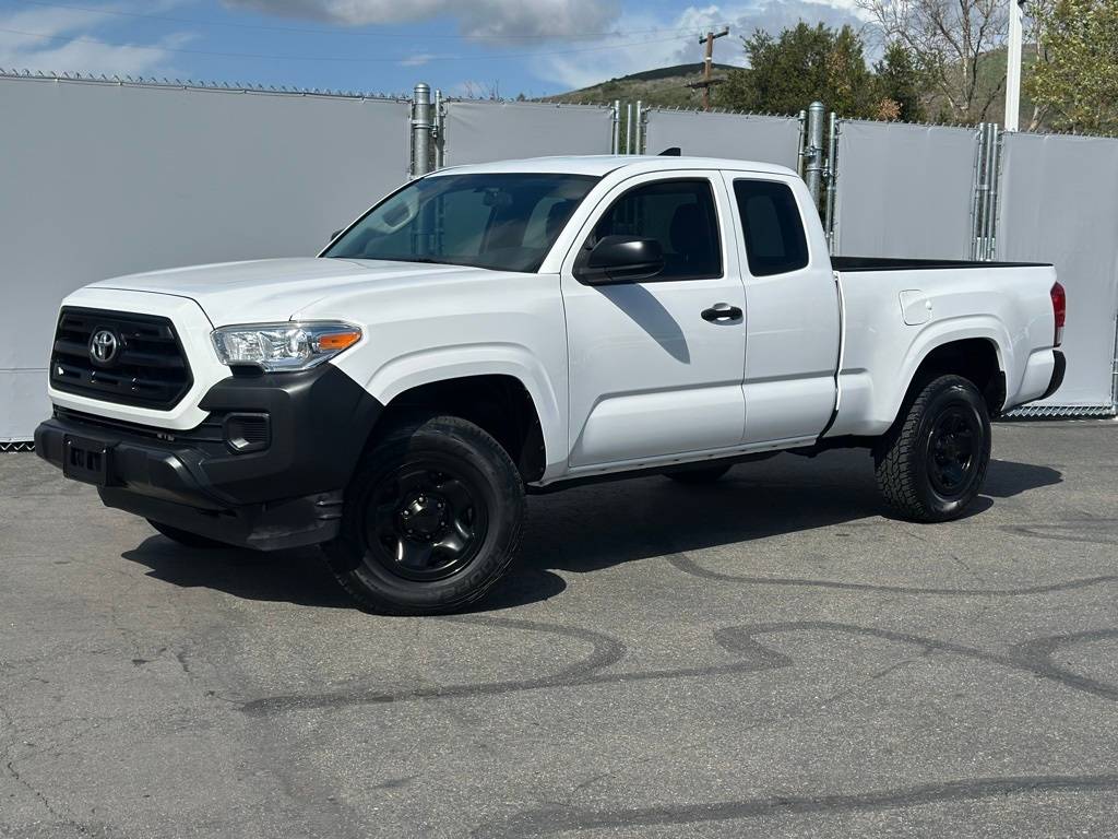 2017 Toyota Tacoma SR — Pickup Truck — 54,610 mi — Thousand Oaks, CA