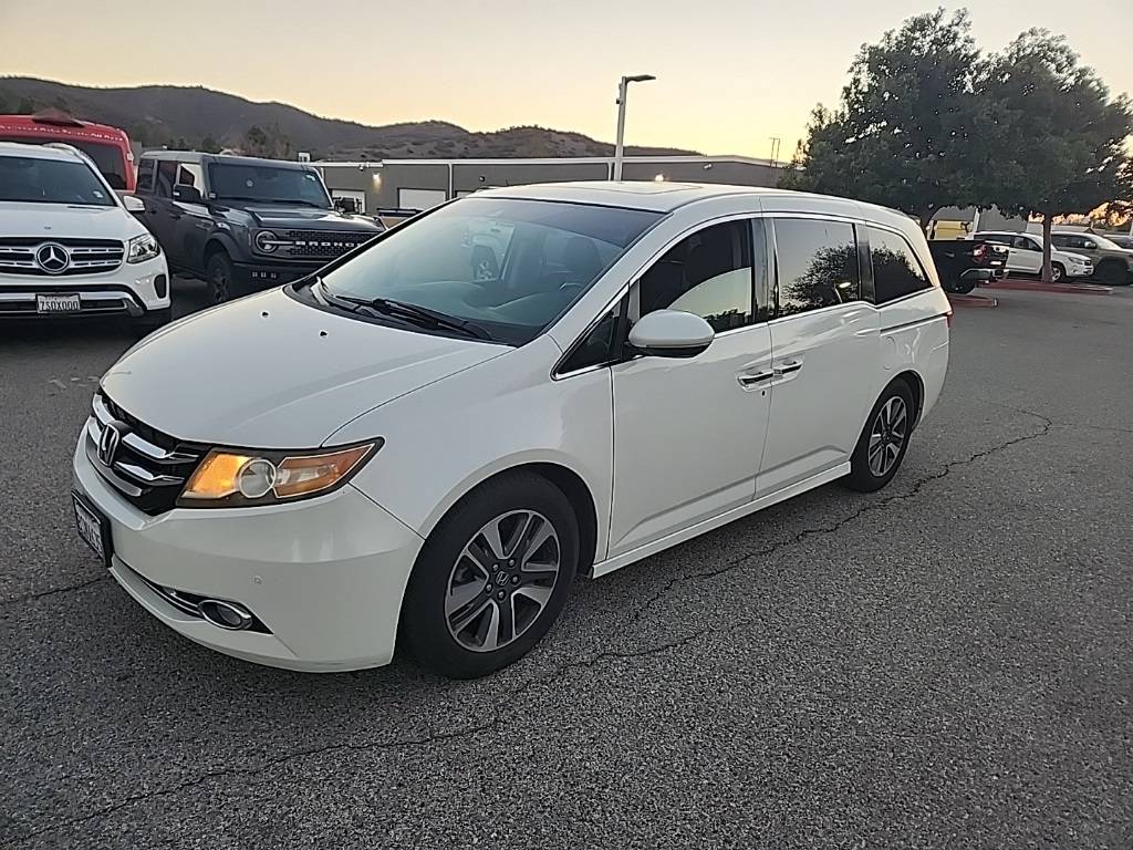 2015 Honda Odyssey Touring Elite — Minivan — 103,099 mi — Thousand Oaks, CA