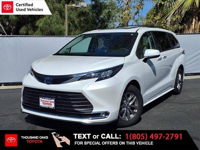 2024 Toyota Sienna XLE — Minivan — 2,205 mi — Thousand Oaks, CA