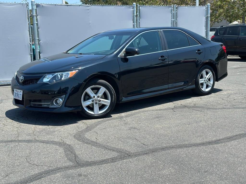 2013 Toyota Camry SE — Sedan — 102,565 mi — Thousand Oaks, CA