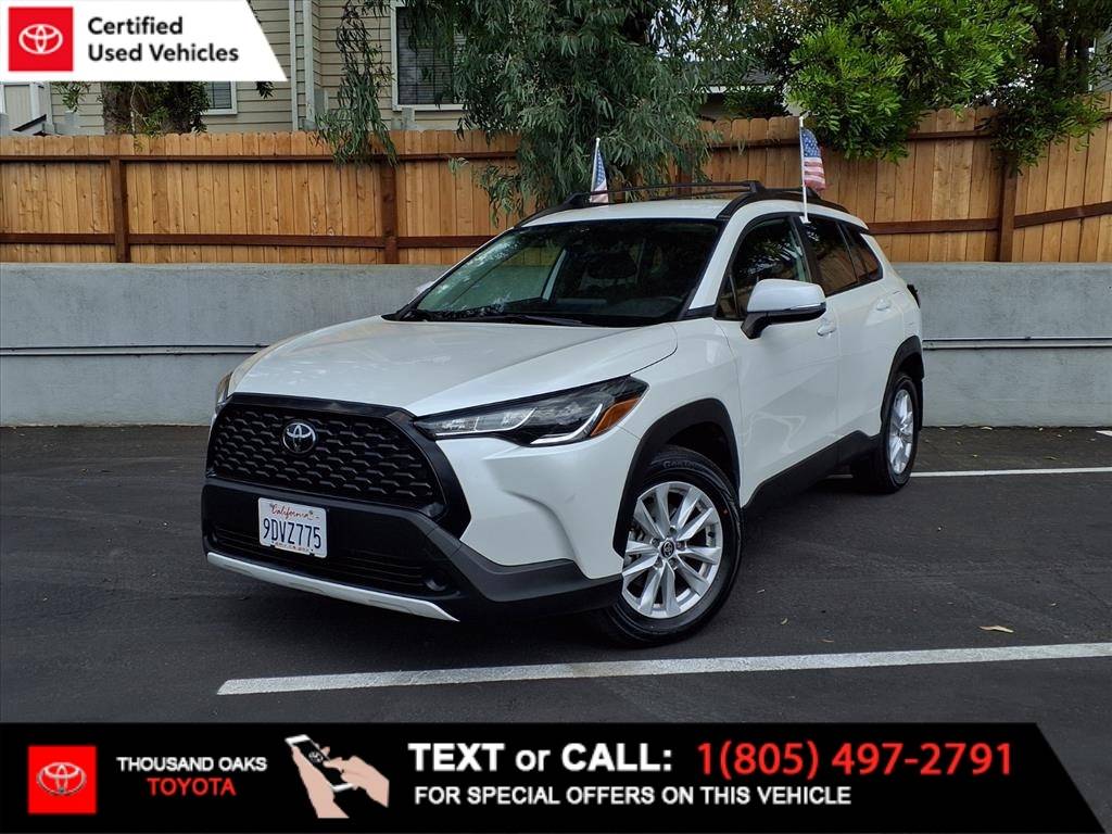 2022 Toyota Corolla Cross LE — SUV — 35,697 mi — Thousand Oaks, CA