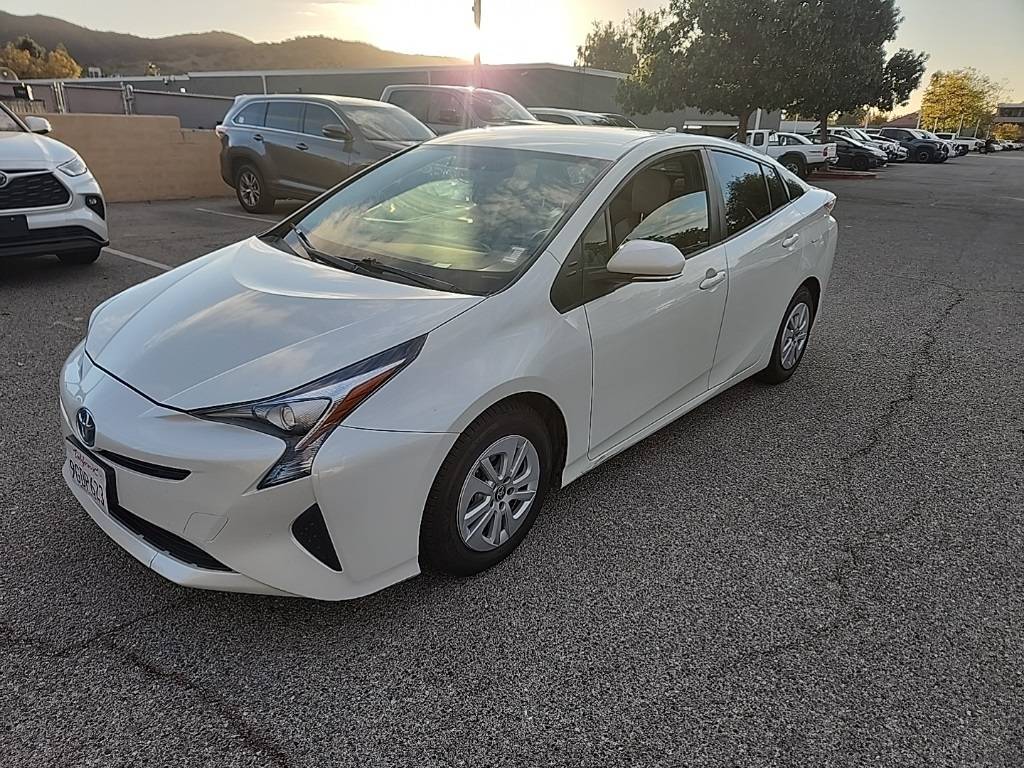 2016 Toyota Prius Two — Hatchback — 77,347 mi — Thousand Oaks, CA