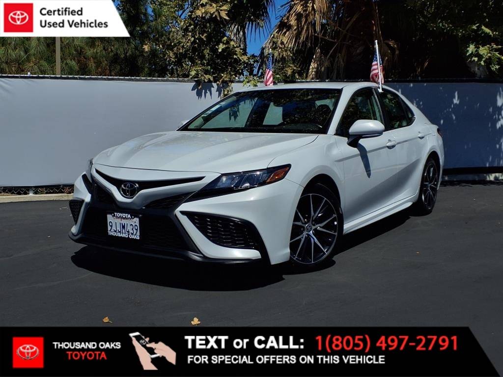 2024 Toyota Camry SE — Sedan — 20,238 mi — Thousand Oaks, CA