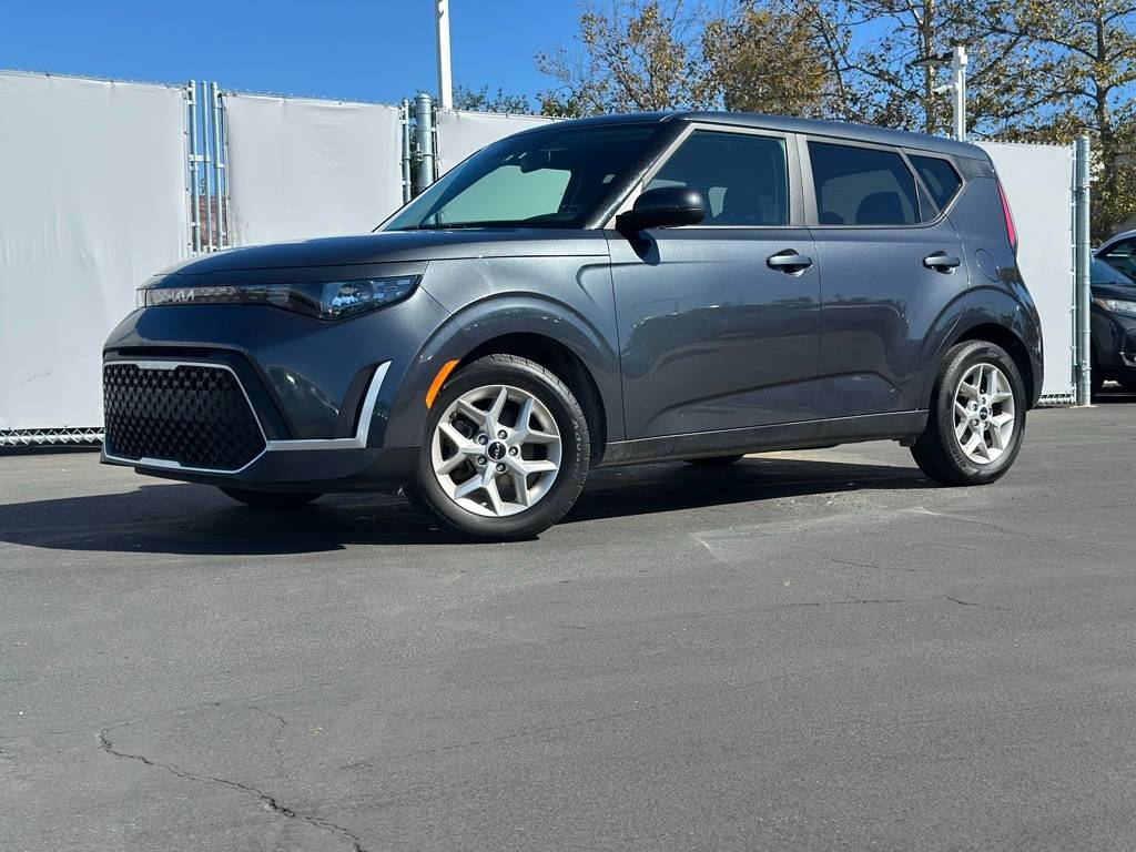 2023 Kia Soul LX — Hatchback — 58,125 mi — Thousand Oaks, CA