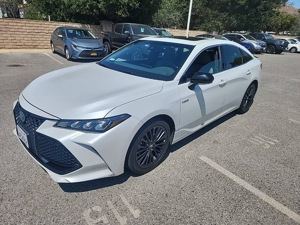 2019 Toyota Avalon Hybrid XSE — Sedan — 120,729 mi — Thousand Oaks, CA