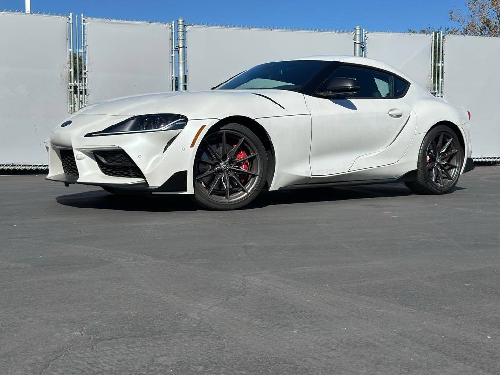 2025 Toyota GR Supra 3.0 Premium — Coupe — 5,818 mi — Thousand Oaks, CA