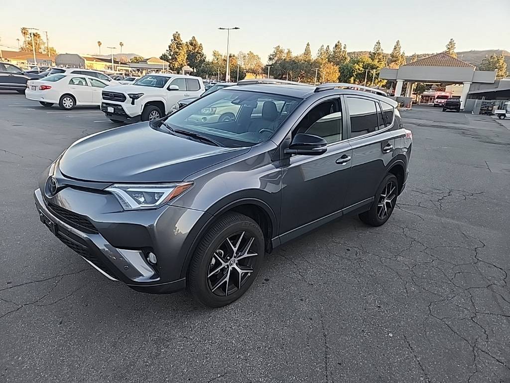 2018 Toyota RAV4 SE — SUV — 23,240 mi — Thousand Oaks, CA