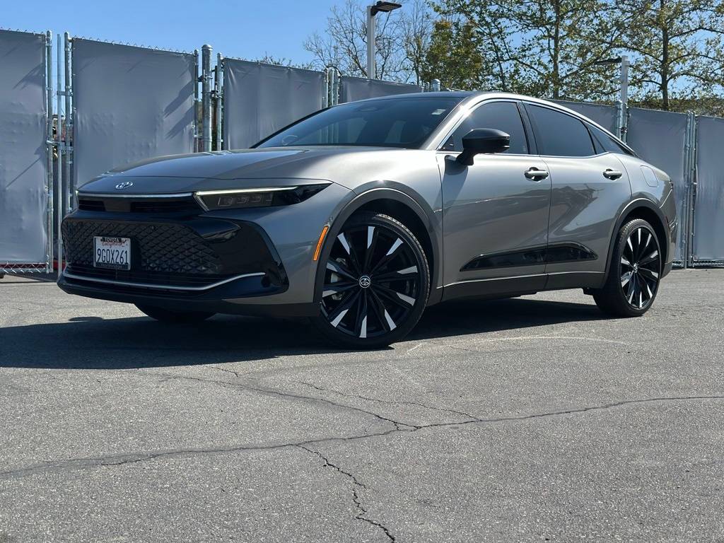 2023 Toyota Crown Platinum — Sedan — 42,820 mi — Thousand Oaks, CA
