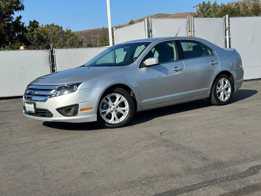 2012 Ford Fusion SE — Sedan — 49,662 mi — Thousand Oaks, CA