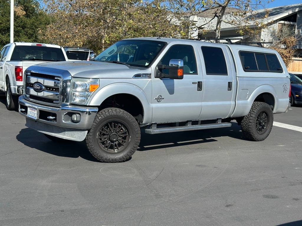 2012 Ford Super Duty F-250 XLT — Pickup Truck — 96,143 mi — Thousand Oaks, CA