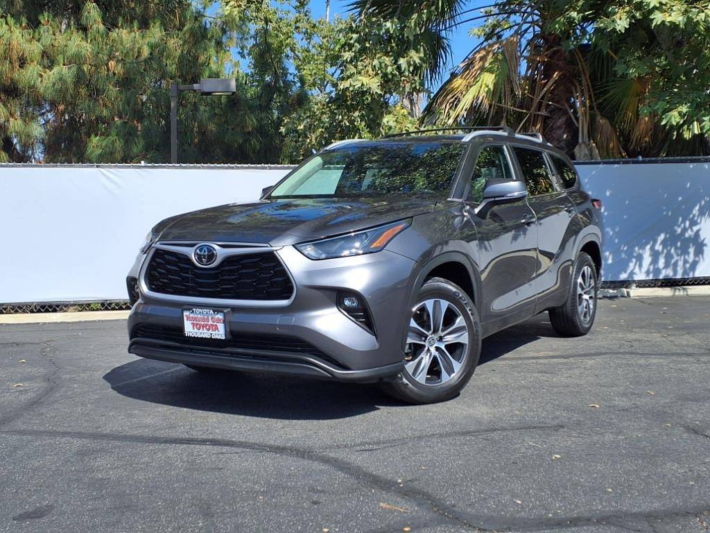 2023 Toyota Highlander XLE — SUV — 29,438 mi — Thousand Oaks, CA