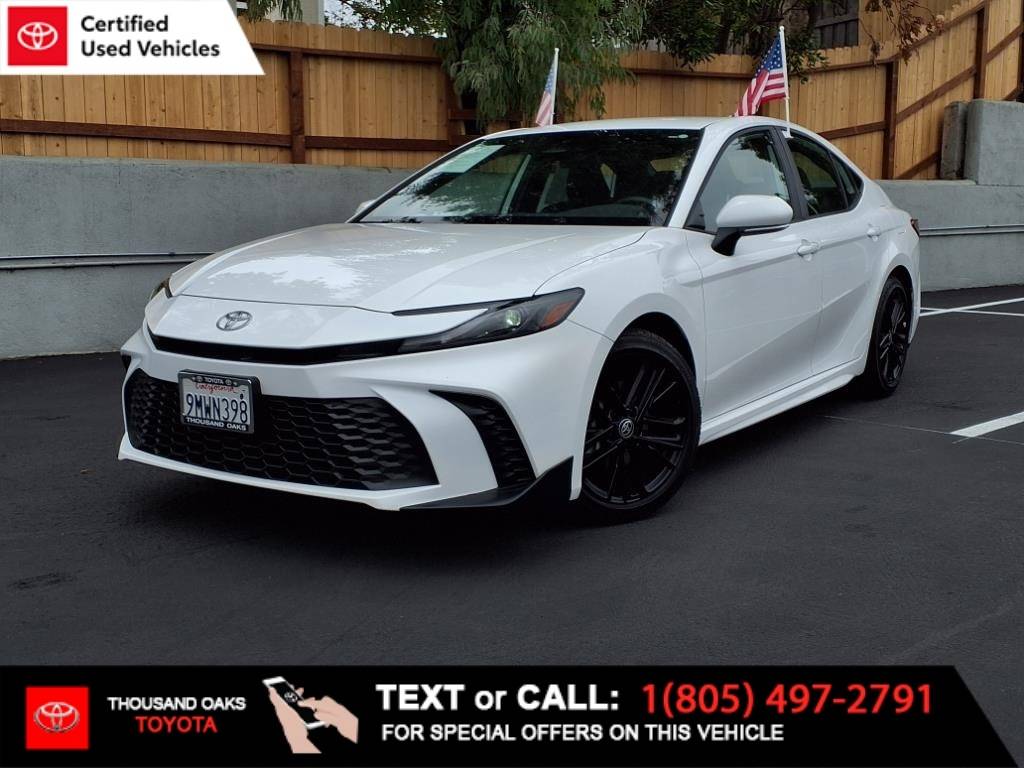 2025 Toyota Camry Hybrid SE — Sedan — 13,295 mi — Thousand Oaks, CA