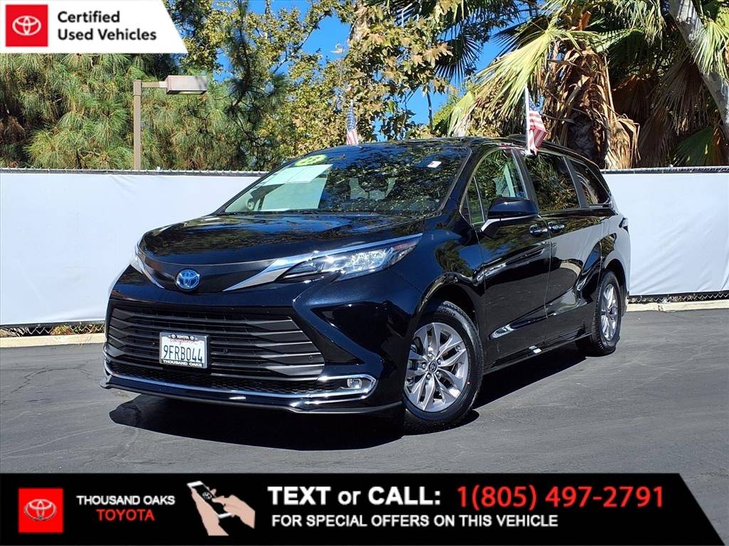 2023 Toyota Sienna XLE — Minivan — 35,449 mi — Thousand Oaks, CA