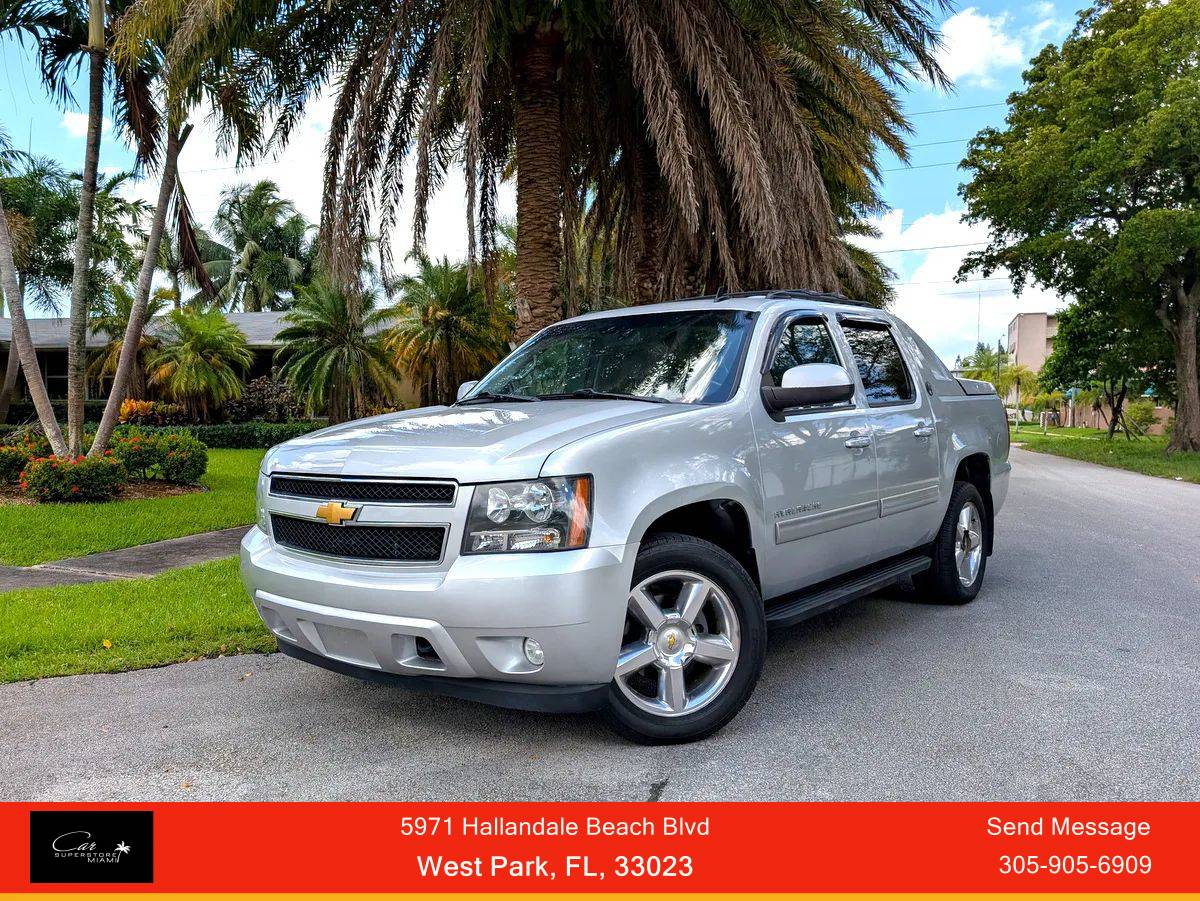 2013 Chevrolet Avalanche LT — Pickup Truck — 98,468 mi — West Park, FL