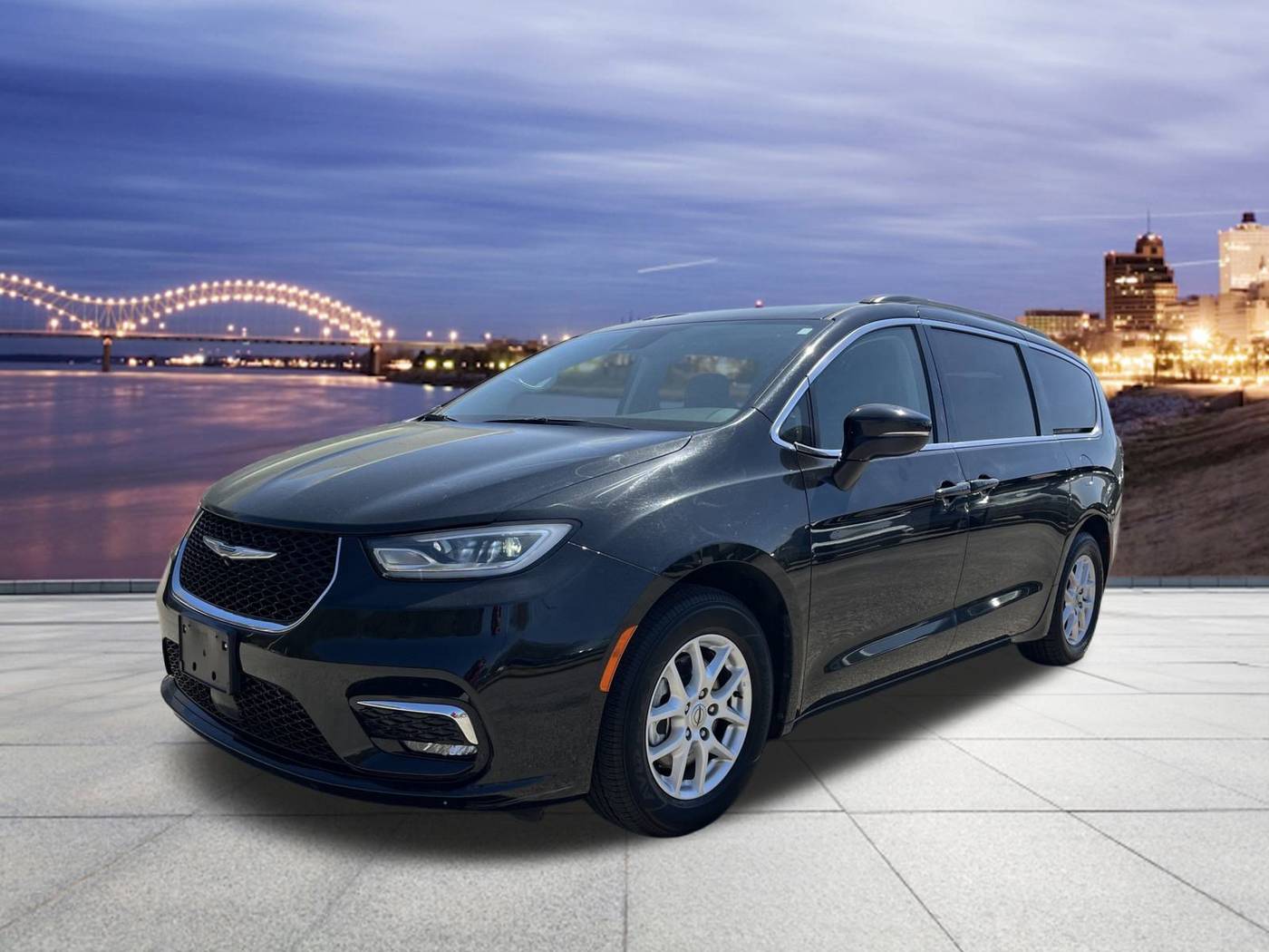 2022 Chrysler Pacifica Touring L — Minivan — 67,547 mi — Bartlett, TN